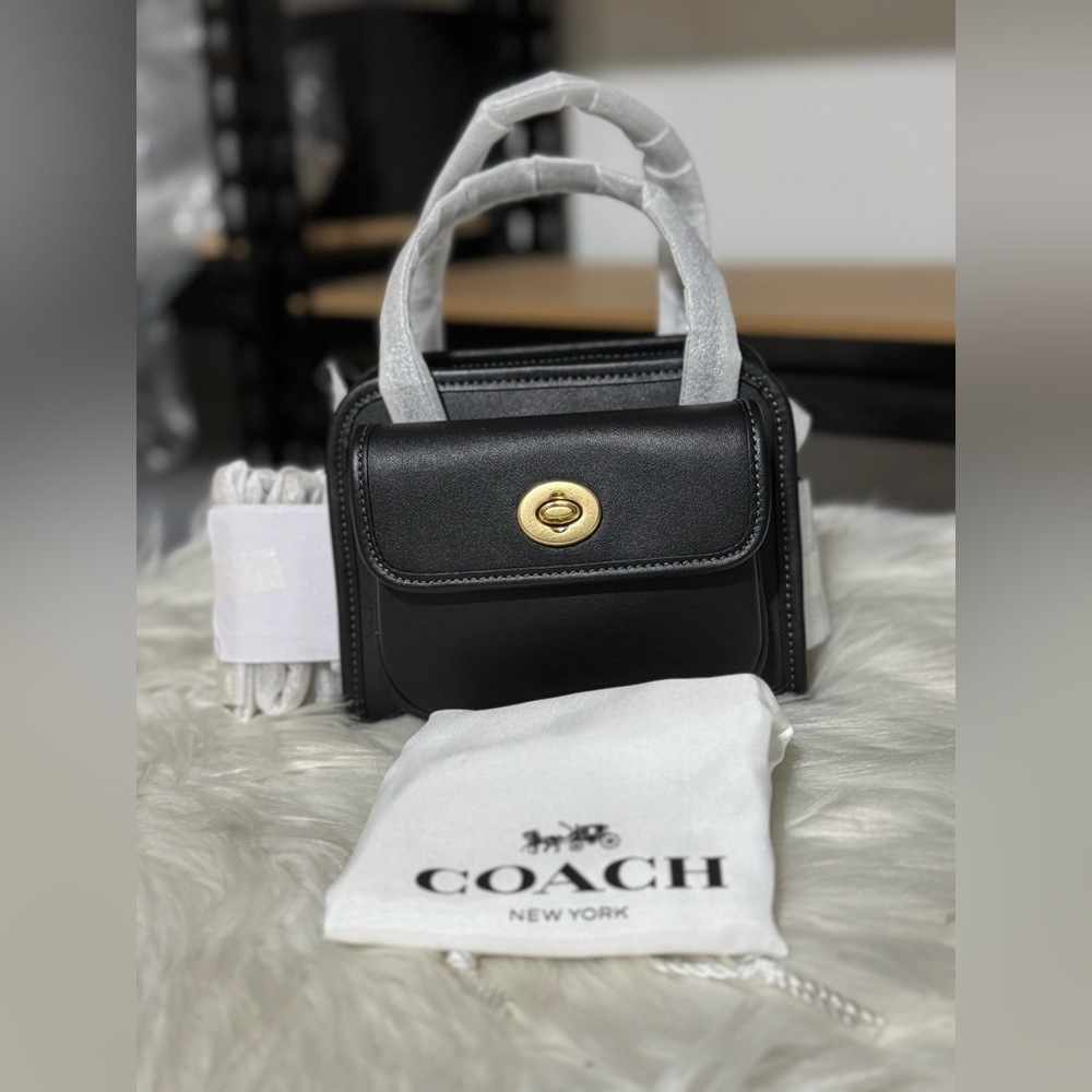 Safari Tote Bag in Glovetanned Leather